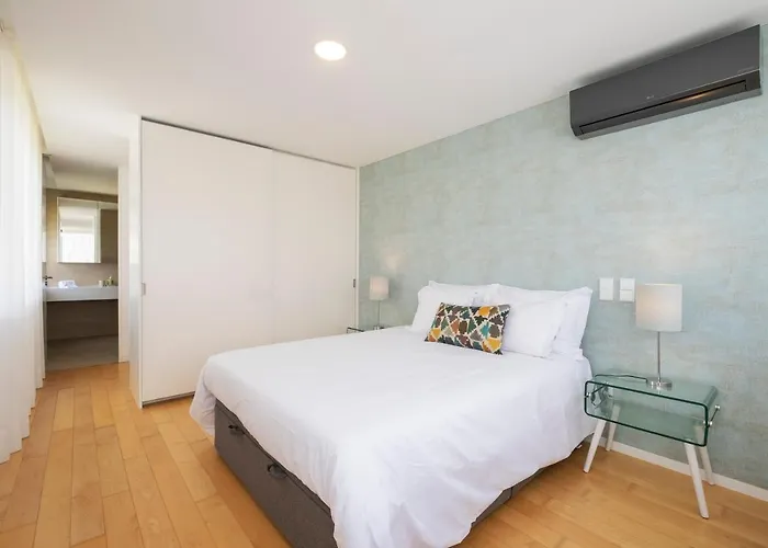 Island Villa, Apartment